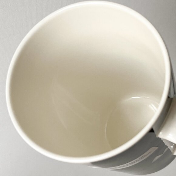 Christopher Vine Maxwell Williams Sky High & The Gentleman Set 2 Mugs Black/Red - Picture 7 of 9